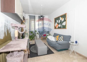 Soggiorno - Appartamento Viale Regina Margherita
 
173, Vizzini - foto 9