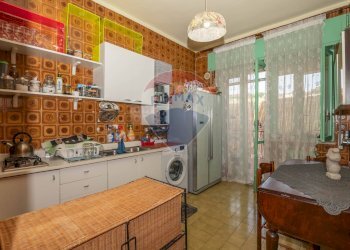 Cucina - Appartamento Viale Regina Margherita
 
173, Vizzini - foto 21