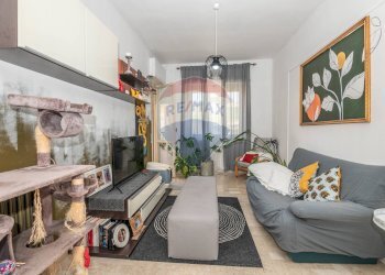 Soggiorno - Appartamento Viale Regina Margherita
 
173, Vizzini - foto 24