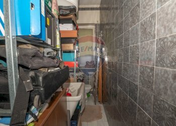 Dispensa di stoccaggio - Appartamento Viale Regina Margherita
 
173, Vizzini - foto 25