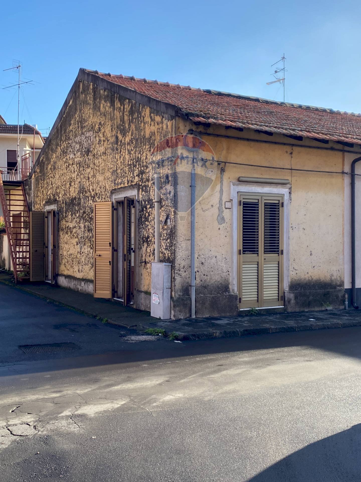 Casa all\'aperto - Independent house via rettifilo
 
80, Santa Venerina - photo 2