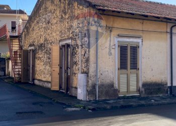 Casa all\'aperto - Independent house via rettifilo
 
80, Santa Venerina - photo 7