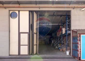 Parcheggio - Locale Commerciale VIALE CRISTOFORO COLOMBO
 
13, San Giovanni la Punta - foto 10