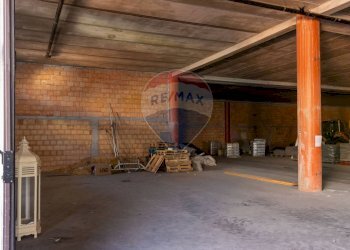 Parcheggio - Locale Commerciale VIALE CRISTOFORO COLOMBO
 
13, San Giovanni la Punta - foto 5