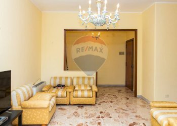 Soggiorno - Appartamento VIA AMEDEO MODIGLIANI, Catania - foto 4