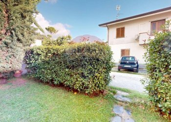 Giardino - Villa via spada cenami
 
51, Massarosa - foto 5