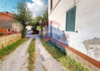 Giardino - Villa via spada cenami
 
51, Massarosa - foto 12