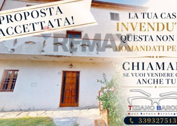 Edificio all\'aperto - Villa via spada cenami
 
51, Massarosa - foto 1