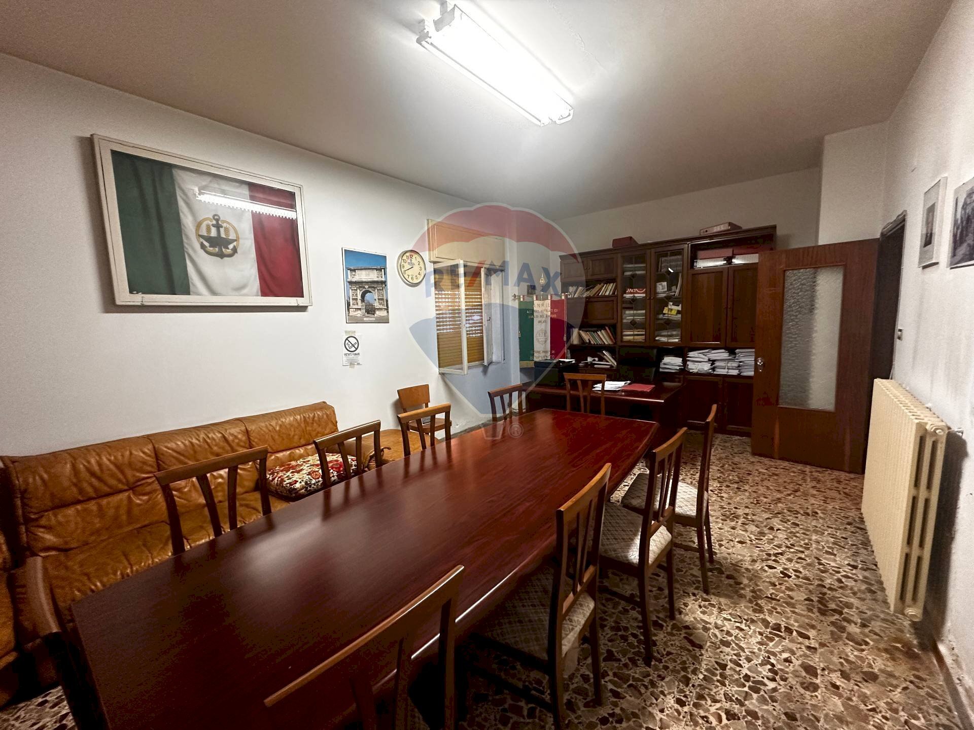 Sala da pranzo - Ufficio Via dei Mulini
 
36, Benevento - foto 2