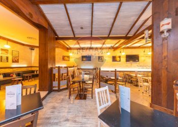 Sala da pranzo - Bar Tavola Calda - Fredda PIAZZA DEI MERLI
 
6, Frascati - foto 24