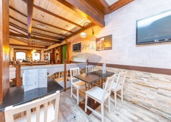 Sala da pranzo - Bar Tavola Calda - Fredda PIAZZA DEI MERLI
 
6, Frascati - foto 27