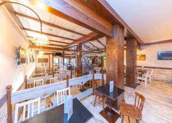 Sala da pranzo - Bar Tavola Calda - Fredda PIAZZA DEI MERLI
 
6, Frascati - foto 34