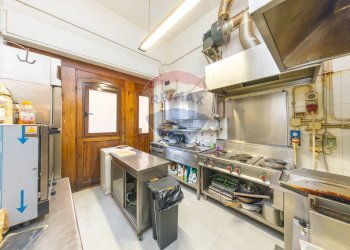 Cucina - Bar Tavola Calda - Fredda PIAZZA DEI MERLI
 
6, Frascati - foto 39