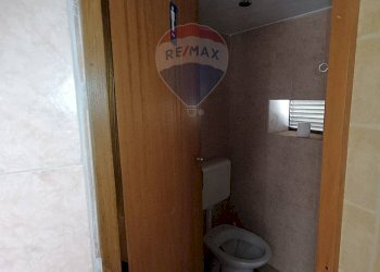 Bagno - Locale Commerciale Via Salita della Bella
 
37, Vico del Gargano - foto 23