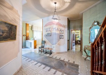 Hall / corridoio - Villa Via Leoncavallo
 
3, Gazoldo degli Ippoliti - foto 19