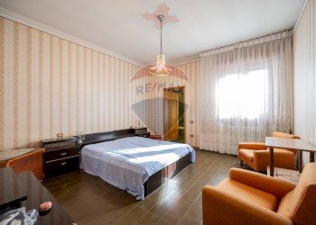 Camera / camera da letto - Villa Via Leoncavallo
 
3, Gazoldo degli Ippoliti - foto 25