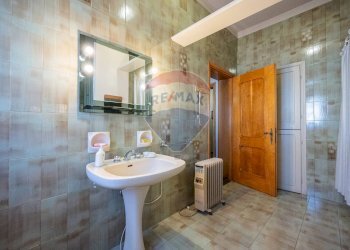 Bagno - Villa Via Leoncavallo
 
3, Gazoldo degli Ippoliti - foto 32