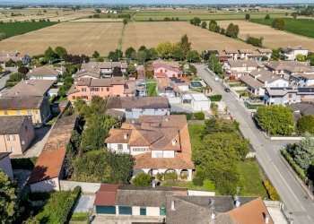 Posizione della mappa - Villa Via Leoncavallo
 
3, Gazoldo degli Ippoliti - foto 40