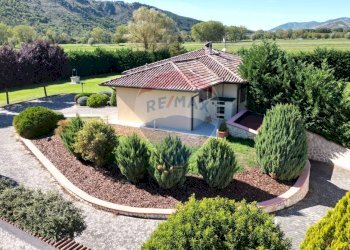 Giardino - Villa Via del Ponticello
 
5, Fossa - foto 5