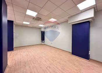 Stanza vuota - Locale Commerciale Ancona - foto 6