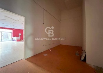 Foto 12 - Locale Commerciale Via Giovanni Pascoli
 
44, Galatina - foto 12