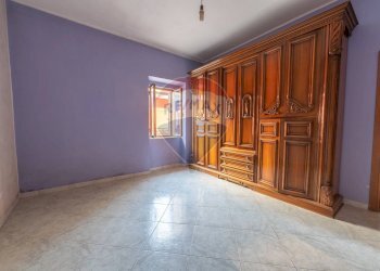 Camera / camera da letto - Independent house Via Arlecchino
 
5, Carinola - photo 9