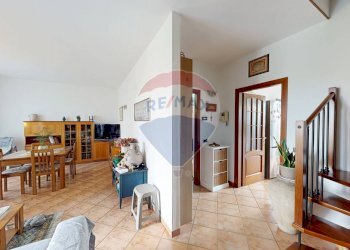 Sala da pranzo - Trilocale Via Adamello
 
65, Cesano Maderno - foto 3