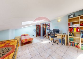 Camera / camera da letto - Trilocale Via Adamello
 
65, Cesano Maderno - foto 25