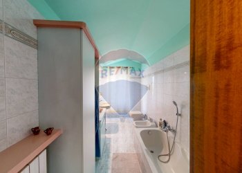 Bagno - Trilocale Via Adamello
 
65, Cesano Maderno - foto 27