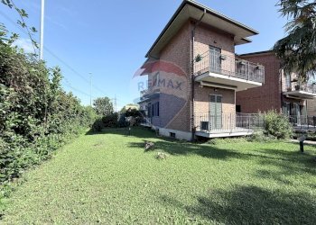 Casa all\'aperto - Trilocale Via Adamello
 
65, Cesano Maderno - foto 44