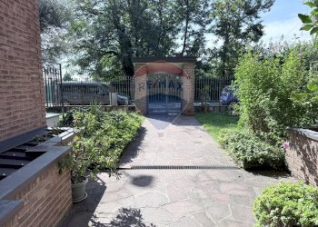 Terrazza - Trilocale Via Adamello
 
65, Cesano Maderno - foto 48