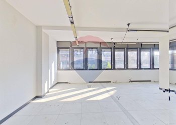 Stanza vuota - Ufficio Corso Sempione
15, Gallarate - foto 13