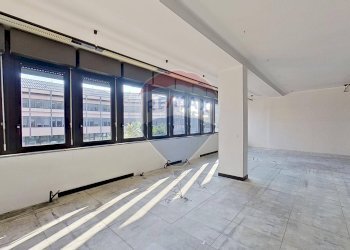 Stanza vuota - Ufficio Corso Sempione
15, Gallarate - foto 21