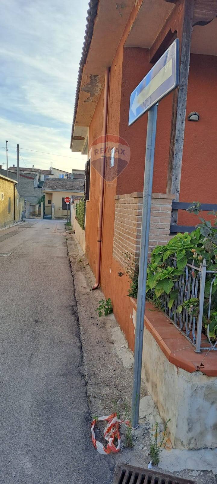 Edificio all\'aperto - Independent house via giacomo leopardi, Cellole - photo 2