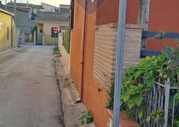 Edificio all\'aperto - Casa indipendente via giacomo leopardi, Cellole - foto 2