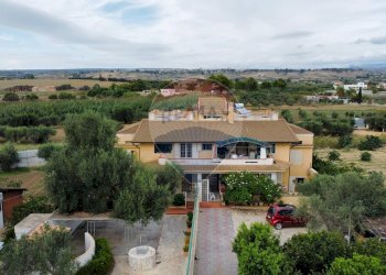 Casa all\'aperto - Casa semi indipendente Via Dei Pioppi
 
29, Menfi - foto 2