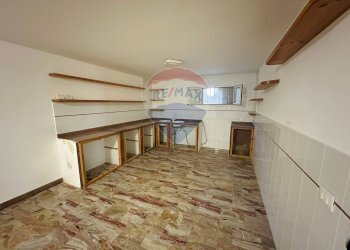 Cucina piano cantinato - Casa semi indipendente Via Dei Pioppi
 
29, Menfi - foto 14