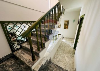 Scale - Casa semi indipendente Via Dei Pioppi
 
29, Menfi - foto 31