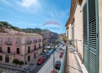 Edificio all\'aperto - Quadrilocale Vico Medica
 
31, Modica - foto 14