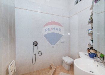 Bagno - Villa a Schiera Via Privata Caduti sul lavoro
 
1, San Giuliano Milanese - foto 9