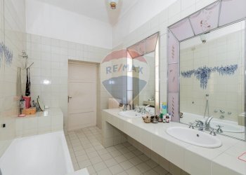 Bagno - Villa a Schiera Via Privata Caduti sul lavoro
 
1, San Giuliano Milanese - foto 13