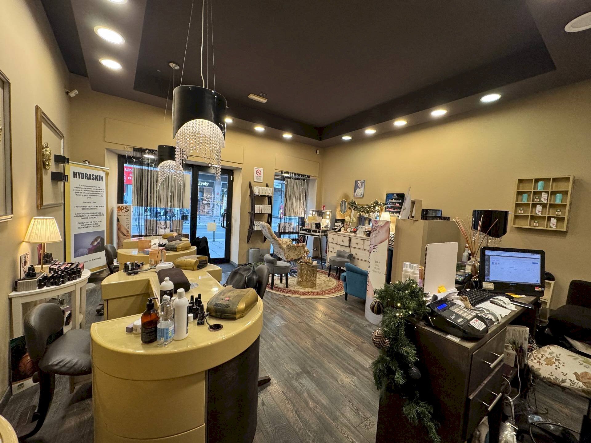 Foto 1 - Shop Corso San Gottardo, Milano - photo 1