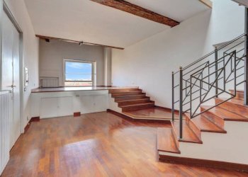 Salone - Attic via della Pilotta, 1, Roma (neighborhood Centro Storico) - photo 5