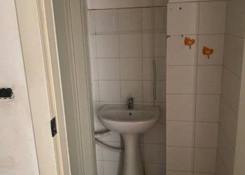 Bagno - Negozio via Generale Giuseppe Perotti, 10, Grugliasco - foto 11