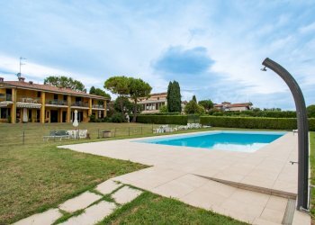 Foto 29 - Three-room apartment Paolo Caccinelli
 
9, Moniga del Garda - photo 29