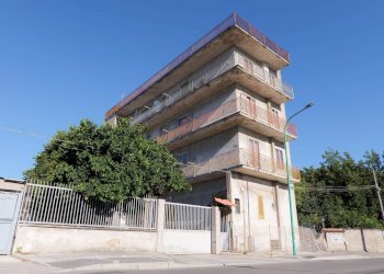 Foto 1 - Stabile - Palazzo via cimitero
 
10, Mariglianella - foto 1