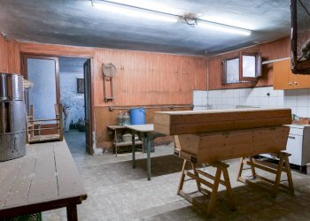 Foto 13 - Stabile - Palazzo via cimitero
 
10, Mariglianella - foto 13