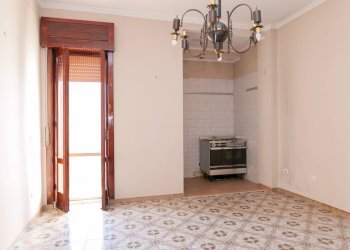 1 piano - Stabile - Palazzo via cimitero
 
10, Mariglianella - foto 19