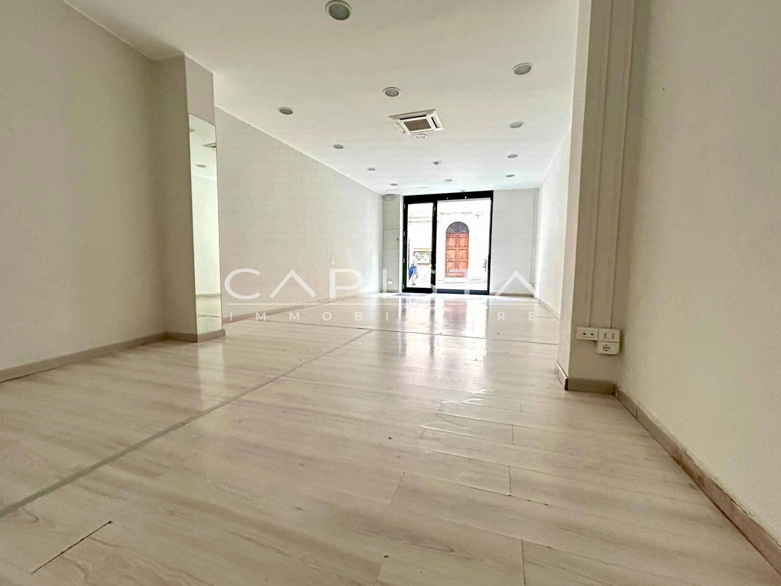 Foto 2 - Locale Commerciale Corso Vittorio Emanuele II, Ortona - foto 2