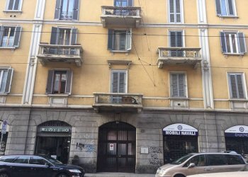 Facciata - Trilocale viale Coni Zugna, 54, Milano - foto 2